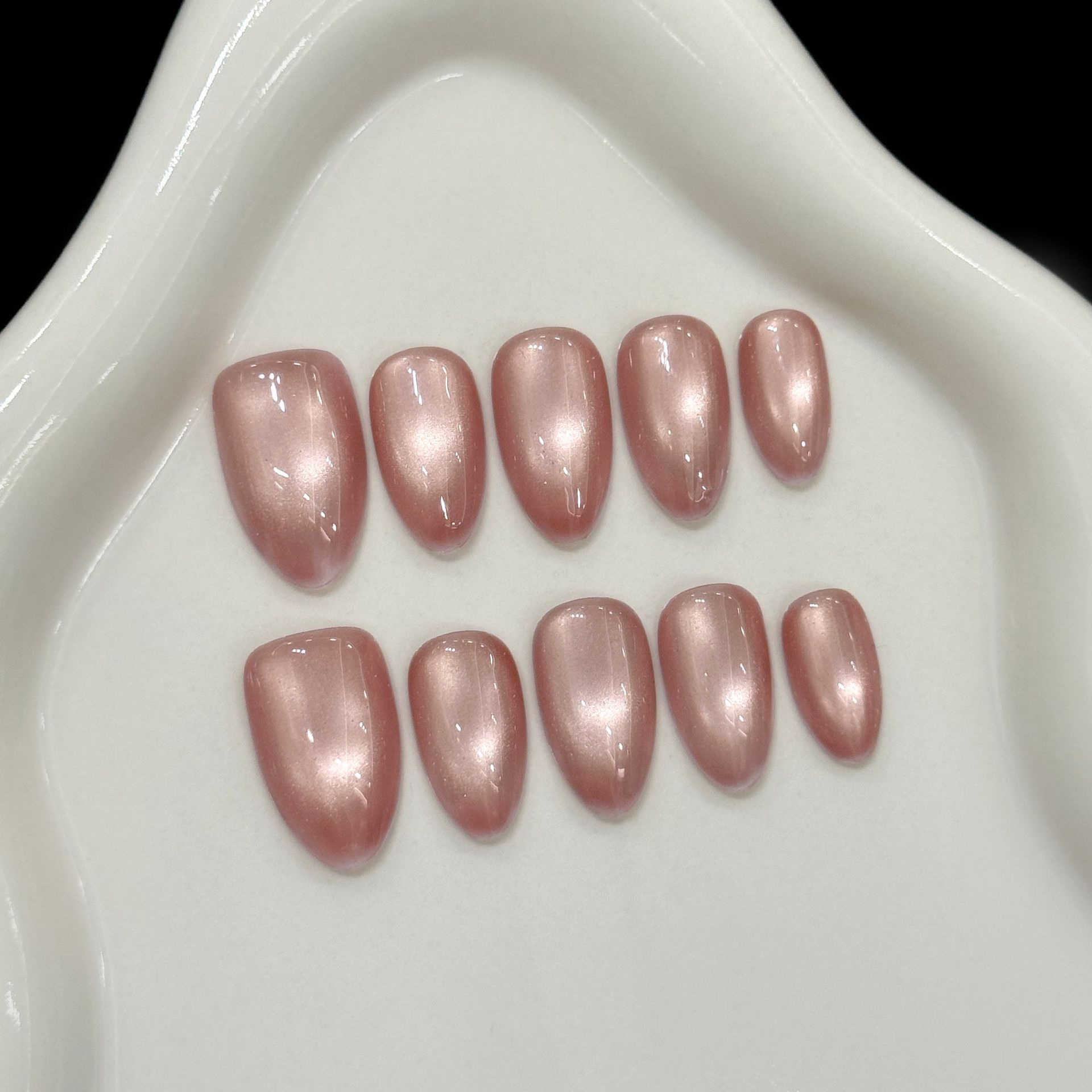 10Pcs Nude Color Almond Shiny  – обзор и цена Nail Art Cat Eye Simple