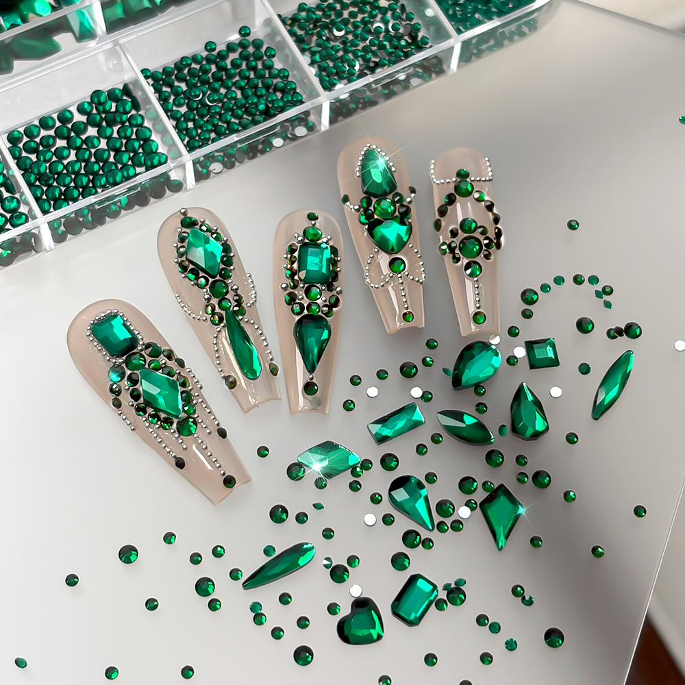 12Grids 3D Sparkle Emerald Gre – обзор и цена Nail Art Emerald Green