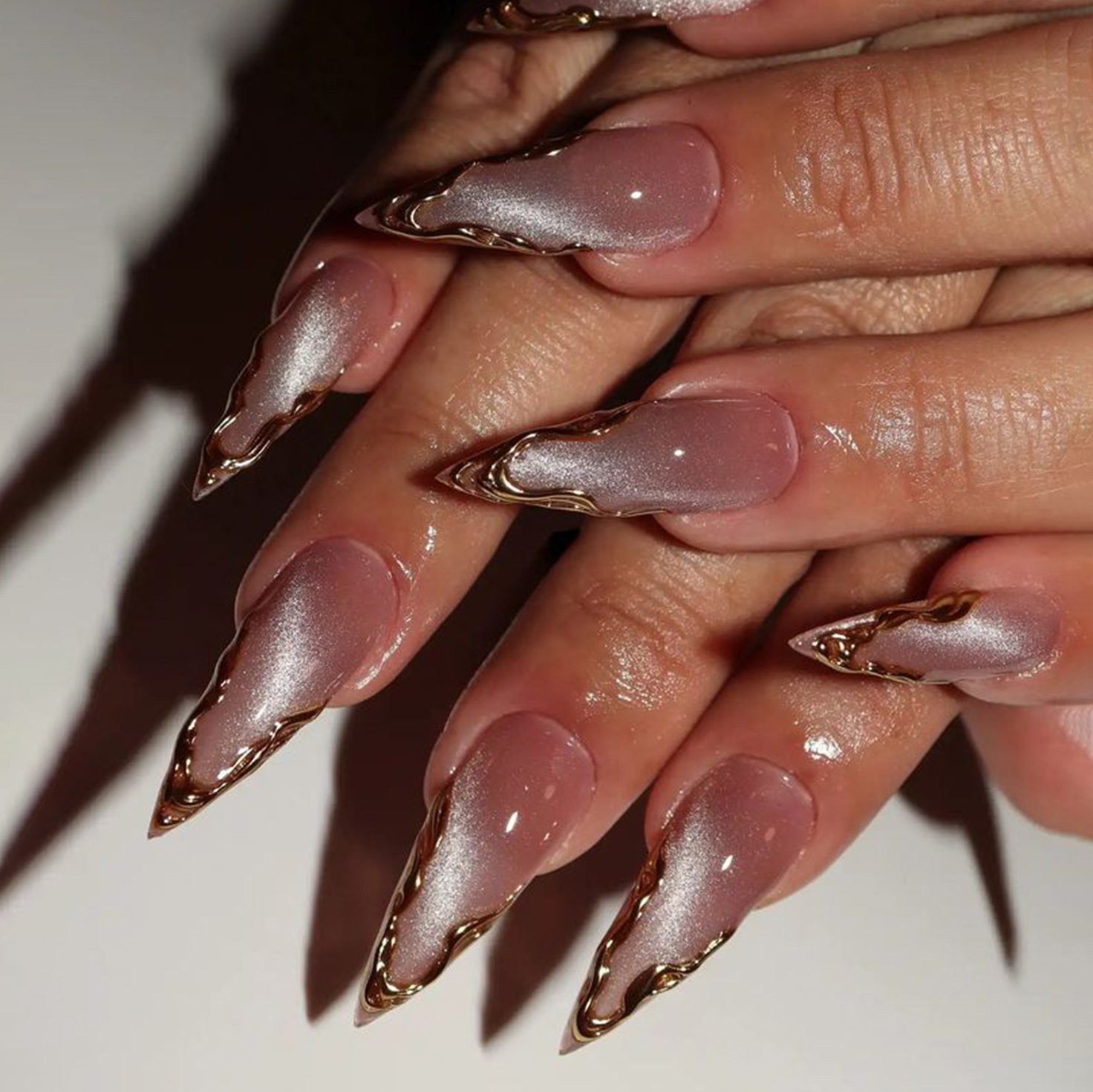 Cat Eye Almond Press on Nails  – обзор и цена Nail Art Cat Eye Simple